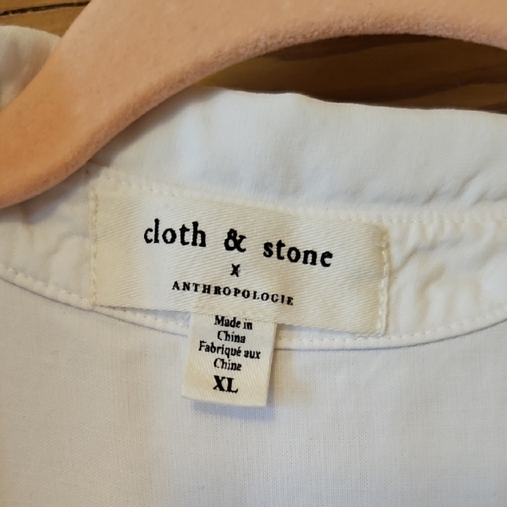 cloth & stone White Button-Down Shirt - Picture 2 of 6